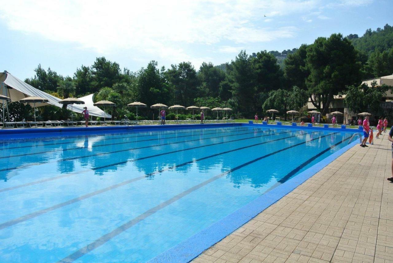 Villetta Roberto Le Macine Di Charme - Pugnochiuso Resort Vieste Exterior foto